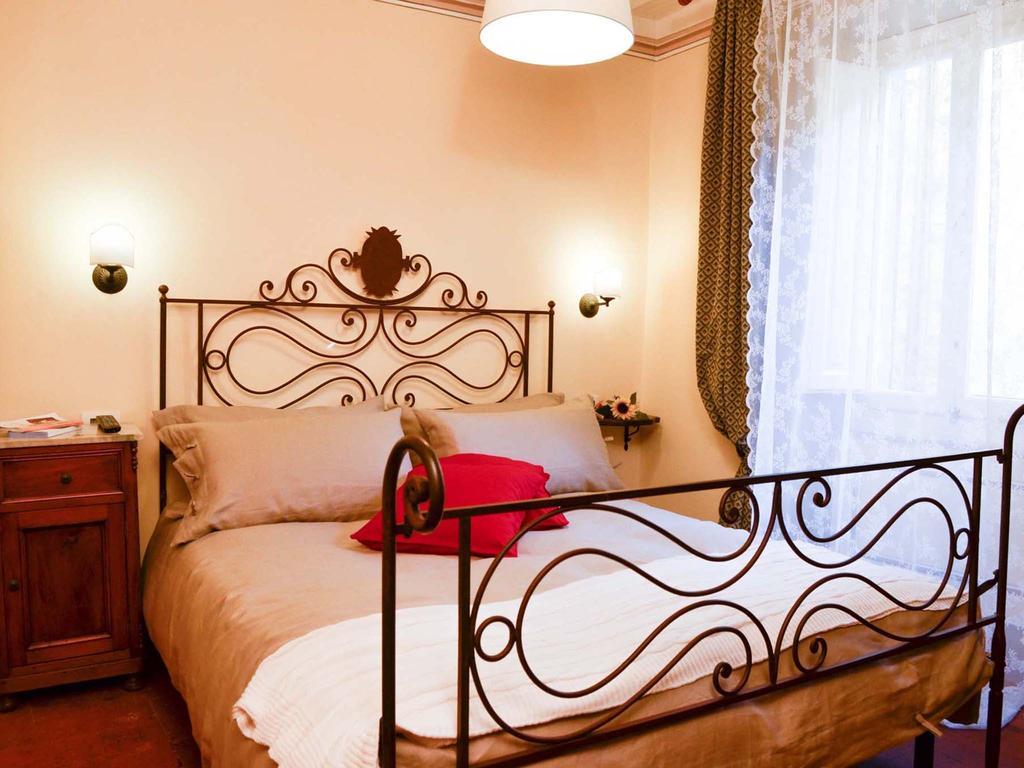 B&B Vicolo Della Scala กอร์โตนา ห้อง รูปภาพ